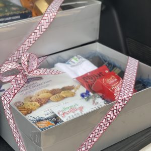 COMPANY CURATED GIFT